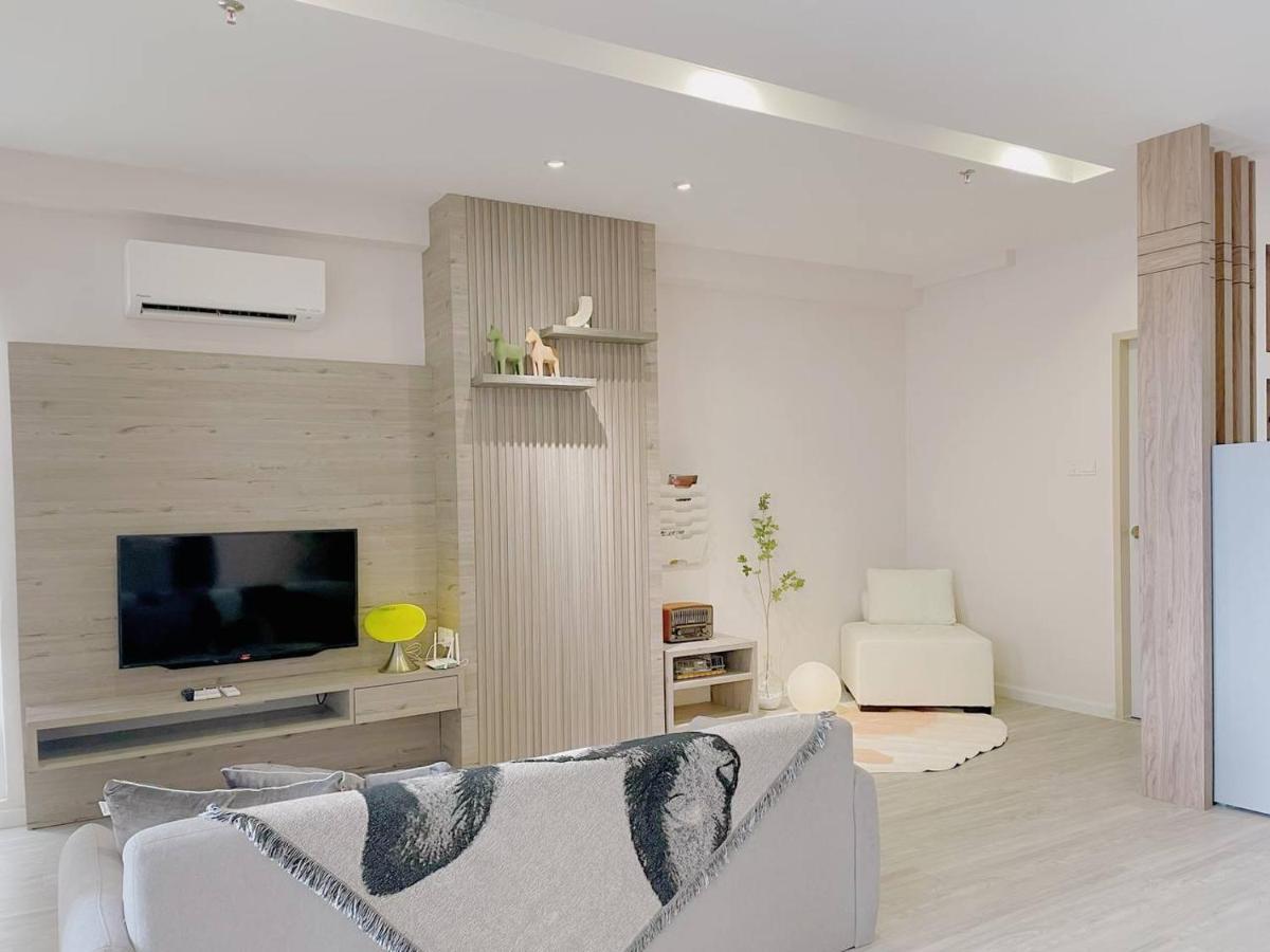 Queensland Suites At Aru Suites, Kota Kinabalu Exteriör bild