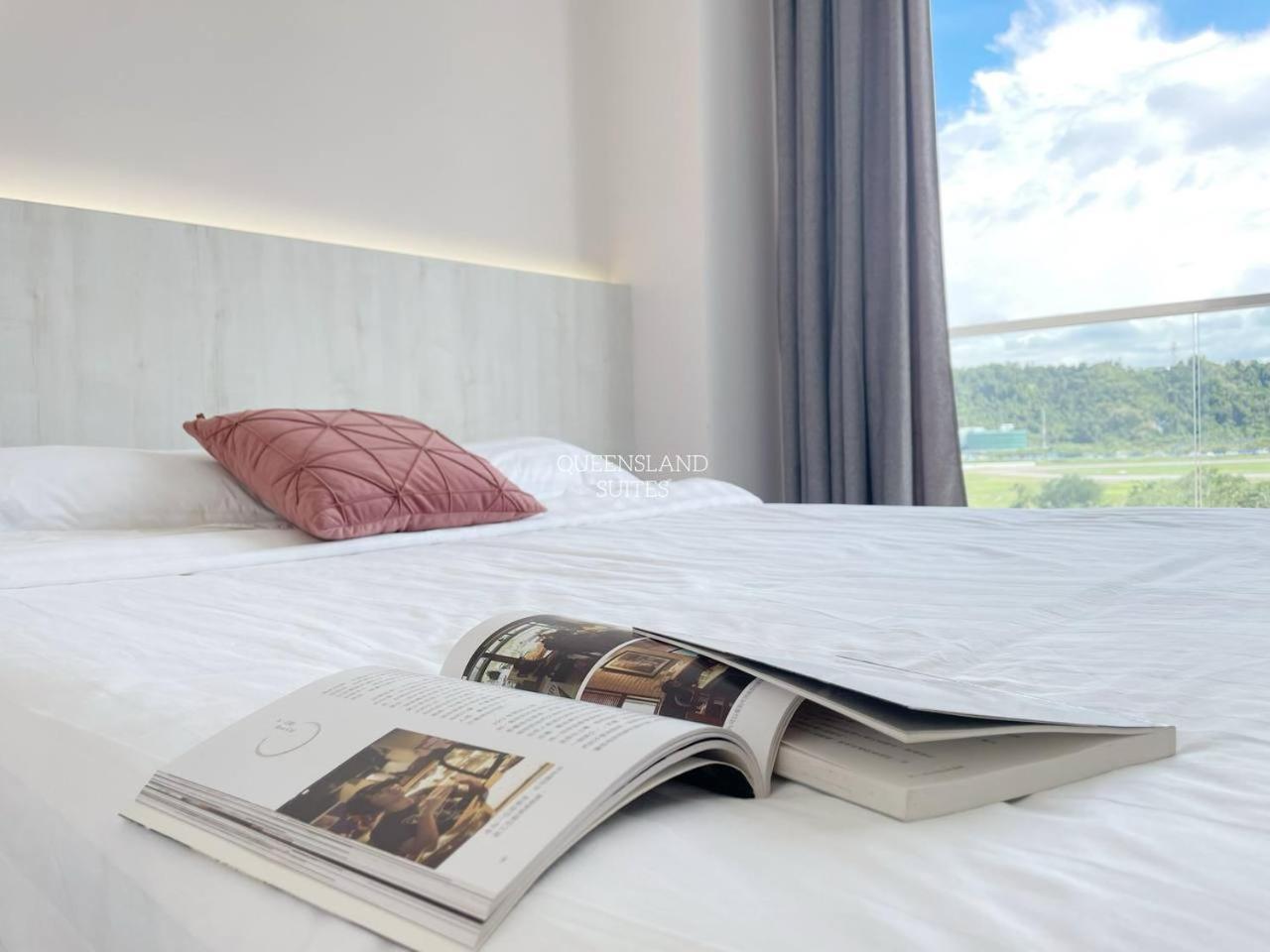 Queensland Suites At Aru Suites, Kota Kinabalu Exteriör bild